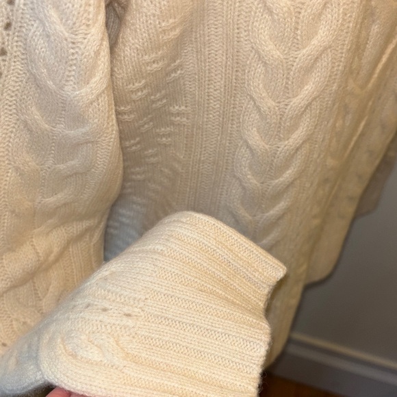 Joie 2-Ply Cashmere Cable Knit Cream Sweater Small NWT - Picture 4 of 7